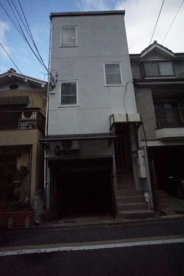 Guest house Takashi's House